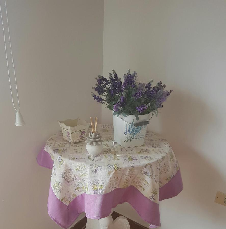 Iris Appartamenti Santa Maria La Carità 외부 사진